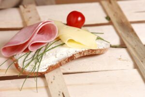 お歳暮におすすめのハム食べ比べは上司向けに最適ですか？